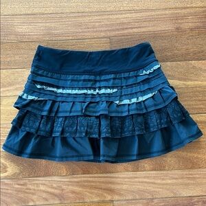 Lululemon tiered layered skirt skort 2